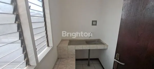 image DISEWAKAN GUDANG & KANTOR SIAP PAKAI DI MARGOMULYO (7)