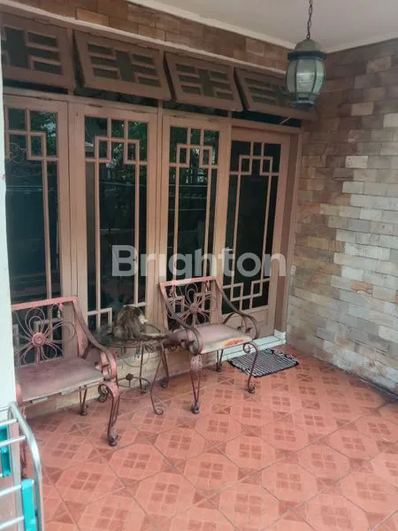 image RUMAH DALAM KOMLEK DI KELAPA DUA DEPOK (6)