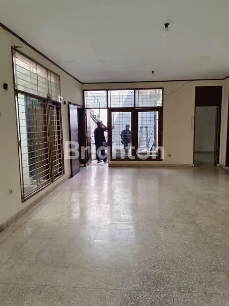 DISEWAKAN RUMAH DI SUNRISE GARDEN