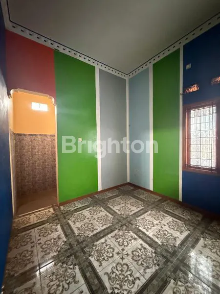 image RUMAH DI JUAL DI CONDET JAKARTA TIMUR (7)