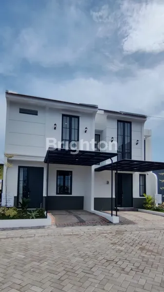 image DIJUAL RUMAH BARU HARGA 800JUTAAN DI PERUMAHAN BARU MEDOKAN AYU, RUNGKUT, SURABAYA - CICILAN MURAH, FREE BIAYA & BONUS LANGSUNG MOTOR HONDA BEAT! (2)