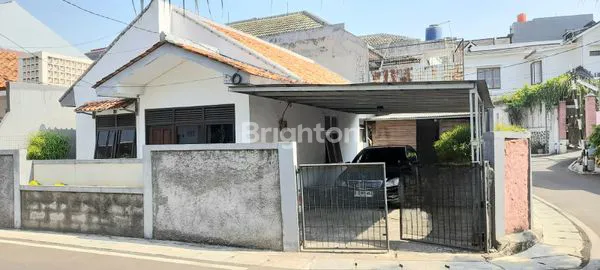 image JUAL CEPAT RUMAH HOOK SATU LANTAI DI PERUMAHAN PJMI BINTARO (2)