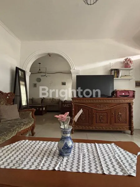 image RUMAH 2 LANTAI SIAP HUNI DI TANJUNG DUREN ROW MOTOR (4)