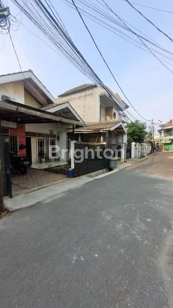 image RUMAH BAGUS 1 1/2 LANTAI SIAP HUNI SRENGSENG JAKARTA BARAT (1)