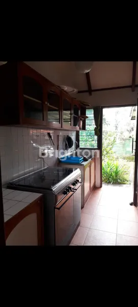 image HUNIAN EKSKLUSIF HADAP DANAU DI WITANA HARJA (6)