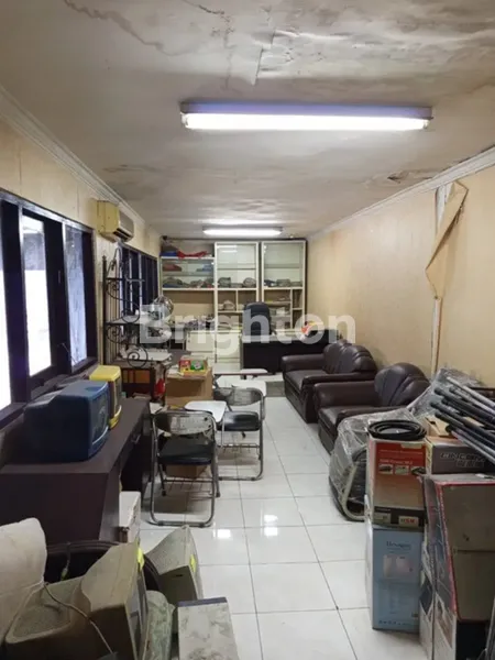 image GUDANG MARGOMULYO PERMAI (4)