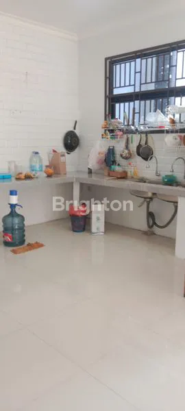 image PERUMAHAN MEWAH DALAM KOMPLEK (8)