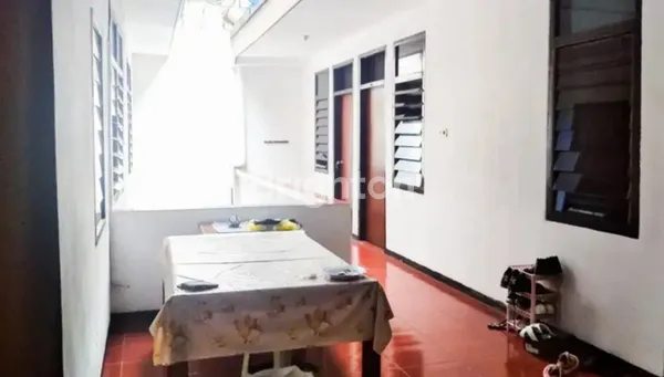 image RUMAH KOST DI SIWALANKERTO (4)