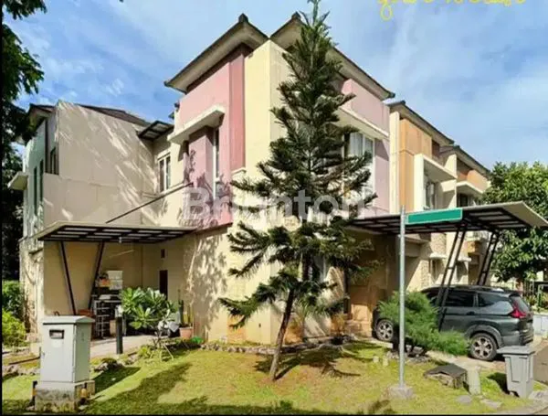 image RUMAH HOEK 2 LANTAI SIAP HUNI CLUSTER TESLA (1)