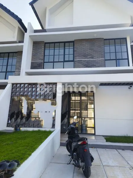 image RUMAH SIAP HUNI DI BSB THE MILES SEMARANG BARAT (1)