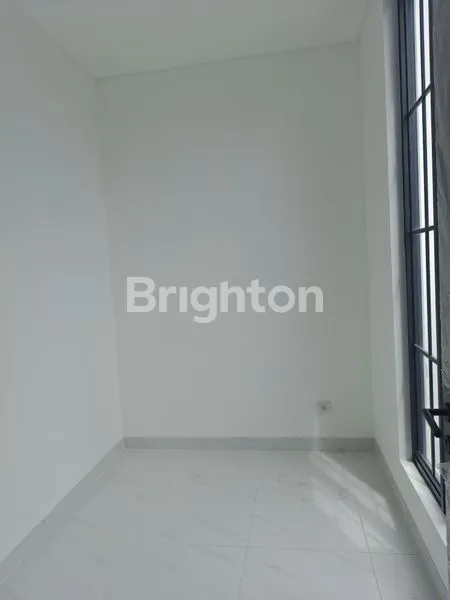 image RUMAH BARU LOKASI STRATEGIS READY STOCK (5)