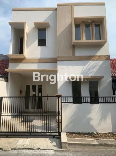 RUMAH BARU 2 LANTAI DI PAKUWON CITY