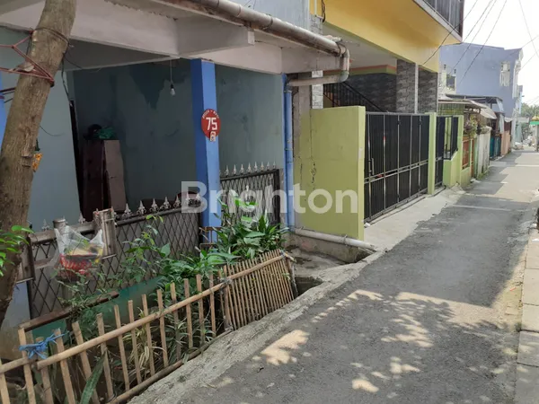 image DIJUAL RUMAH 2 LANTAI DI CILANGKAP JAKARTA TIMUR (1)