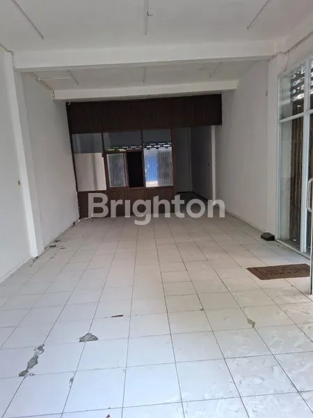 image RUKO STRATEGIS WARU 3 LANTAI MURAH (3)