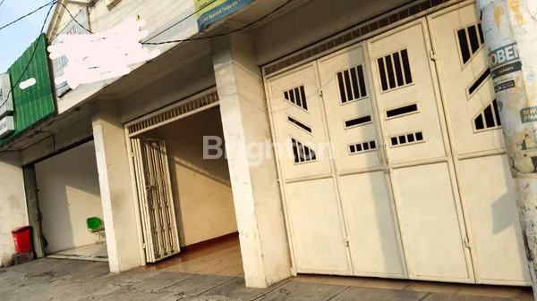 image JUAL CEPAT DAN MURAH BUAT USAHA,ASRAMA  HOTEL MASIH BEROPRASI DI JL..RAYA DEWI SARTIKA (4)