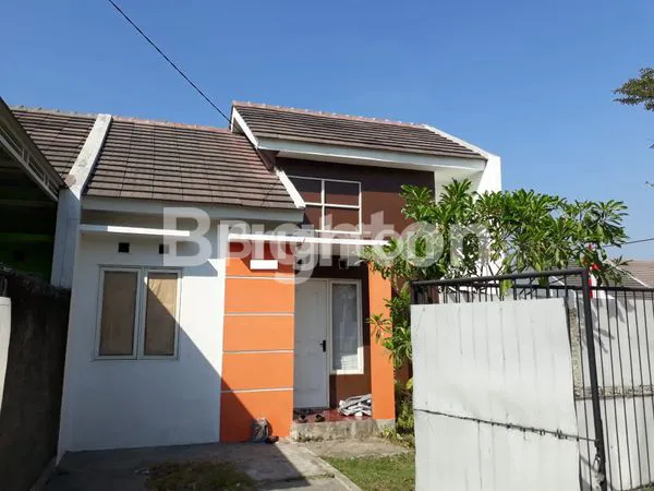 image RUMAH LUAS HARGA BERSAHABAT (2)