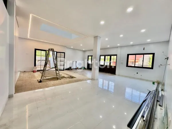 image RUMAH BARU LT 214M² BSD CITY (2)