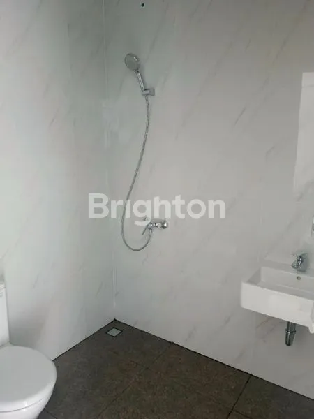 image RUMAH BARU 2 LANTAI MERUYA HOEK JAKARTA BARAT UNDER 2M HOEK (4)