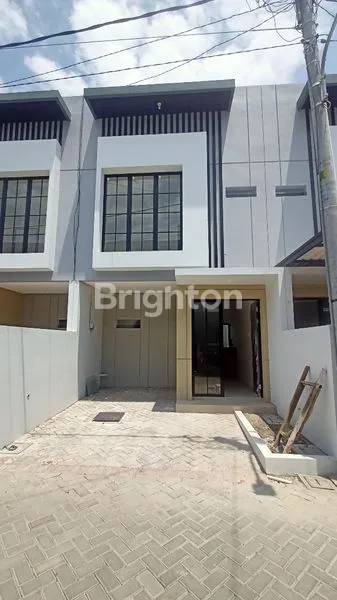 image REGENCY ONE BABATAN PANTAI JARANG ADA (1)