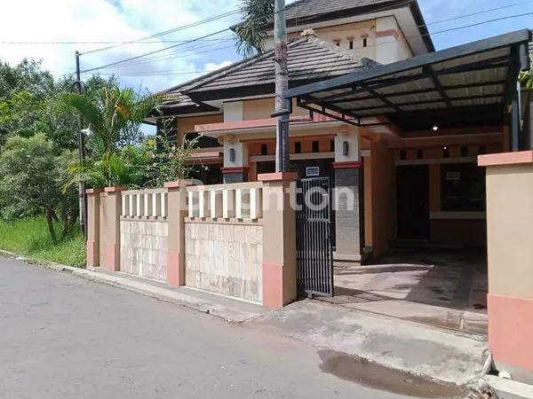 image DISEWAKAN RUMAH FAJAR INDAH PERMATA (1)