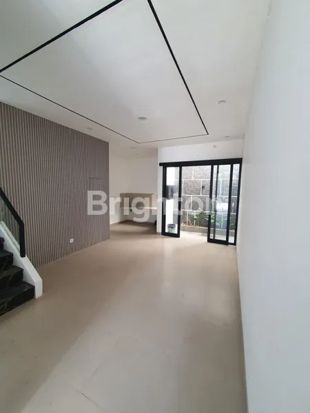 image NEW HOUSE PONDOK NIRWANA RUNGKUT, INDUSTRIAL MINIMALIST MODEL (2)