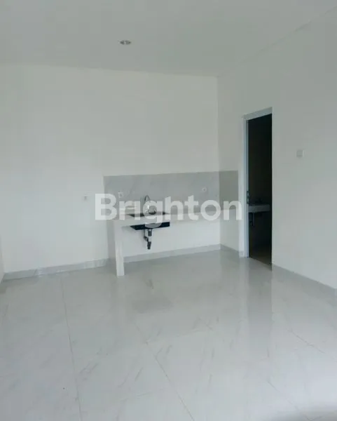 image RUMAH 2 LANTAI ANWA RESIDENCE PURI (3)