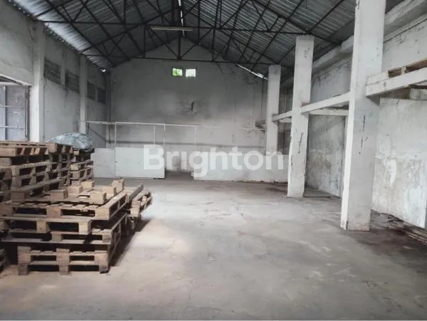 image GUDANG DI DESA CIBOLANG, SUKABUMI (KODE RMRG 2872) (4)