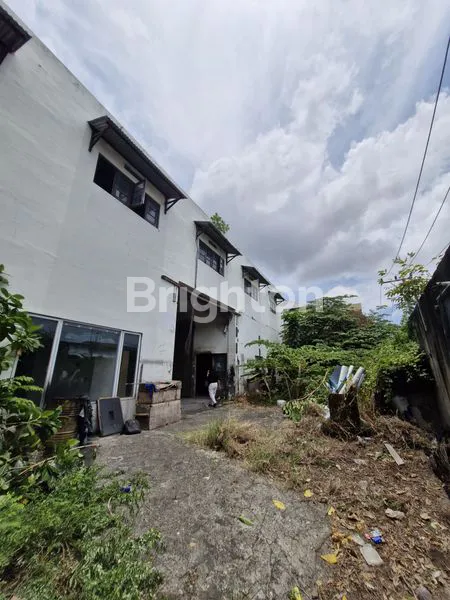 image GUDANG LUAS 1200M² DI DEWI SRI  (5)