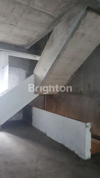 image RUKO 3 LANTAI SIAP USAHA DI ARIFIN AHMAD (5)