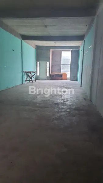 image RUKO 3 LANTAI SIAP USAHA DI ARIFIN AHMAD (3)