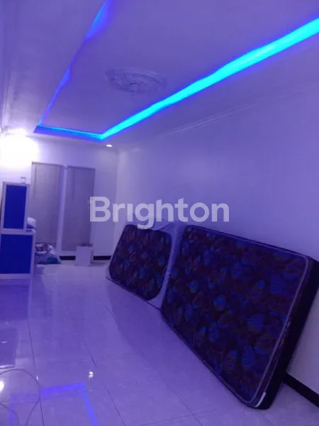 image RUMAH BAGUS SIAP HUNI 2 LANTAI (4)