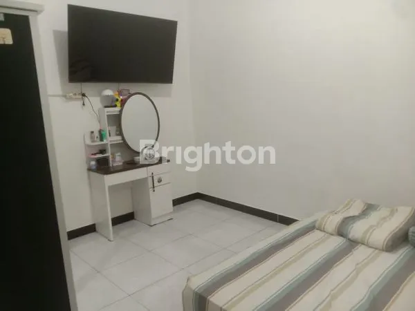 image RUMAH BAGUS SIAP HUNI 2 LANTAI (5)