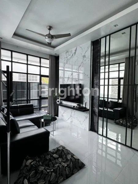 image MODERN EXCLUSIVE VILLA DI KAWASAN TERBAIK SEMINYAK DEKAT KE PANTAI (2)