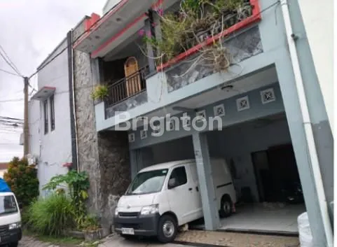 image RUMAH 2LT LOKASI STRATEGIS PINGGIR JALAN MONJALI NGAGLIK (5)