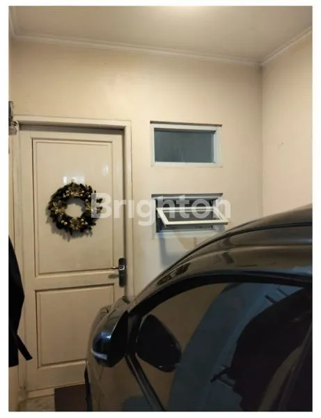 image RUMAH FULL FURNISHED 2 LANTAI DEKAT TOL & SUMMARECON (3)
