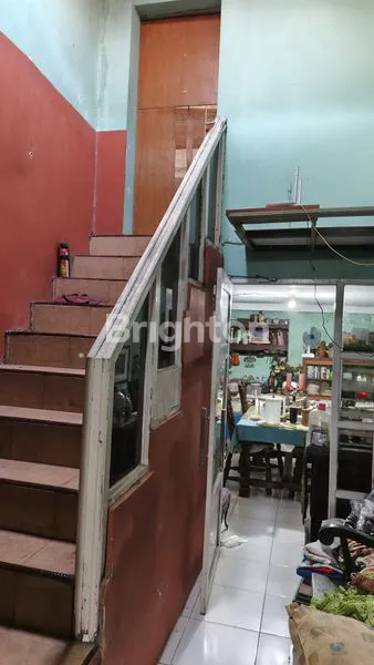 image RUMAH 2 LANTAI LT 200M² DEKAT UBAYA (3)