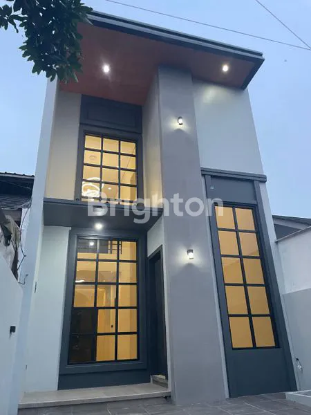 image RUMAH SIAP HUNI 2 LANTAI + ROOFTOP (1)