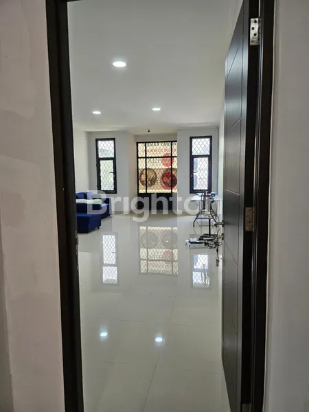 image DISEWAKAN SPACE LANTAI 2 RUKO DAERAH GADING SERPONG DEKAT SEKTOR 1A (4)