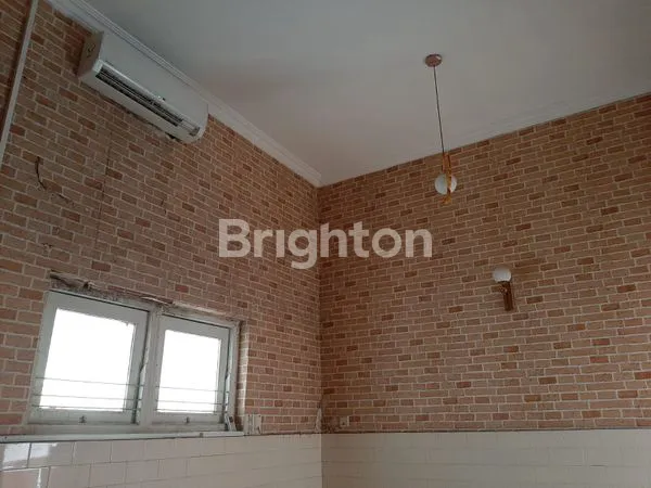 image RUMAH KANTOR SIAP PAKAI DI KESTALAN SOLO (7)