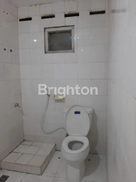 image RUMAH KANTOR SIAP PAKAI DI KESTALAN SOLO (6)