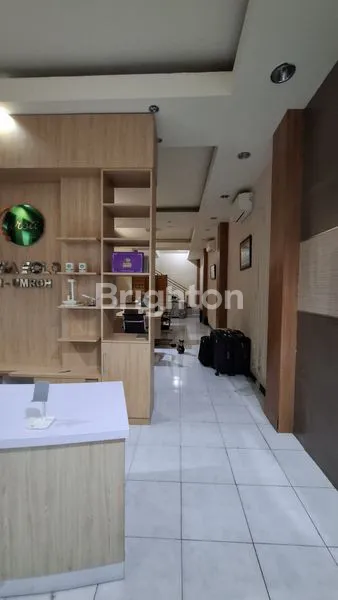 image RUKO 2 LANTAI STRATEGIS SIAP PAKAI DIDEKAT STASIUN BALAPAN SOLO (4)