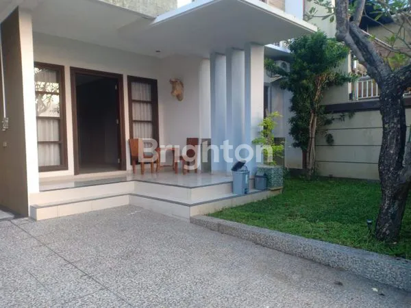 image RUMAH FULLY FURNISH 5 KAMAR TIDUR DI TUKAD BALIAN DEKAT SANUR (2)