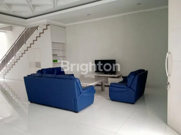 image DIJUAL RUMAH SEMI FURNISHED MEWAH ISTIMEWA DI DAERAH SOLO SELATAN DEKAT SOLO BARU (2)