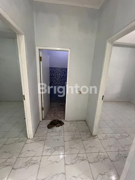 image RUMAH 2 LANTAI HOOK DI BINTARO, DEKAT STASIUN SUDIMARA  (7)