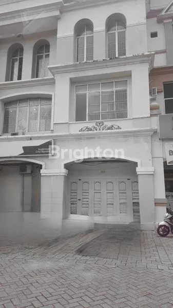 RUKO MEWAH 3 LT, LOKASI PREMIUM