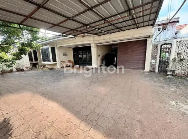 image INVESTASI PROPERTI + 5 KIOS SEWA, LT 750M² (3)