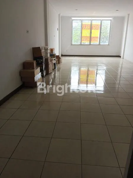 image RUKO MEWAH 3 LT, LOKASI PREMIUM (4)