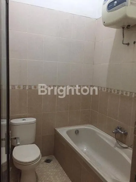 image STRATEGIS, ROW JALAN LEBAR, GAYUNGSARI (1)