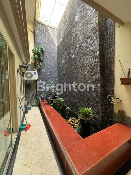 image RUMAH MEWAH LT 700M² DI BALIKPAPAN PUSAT (7)