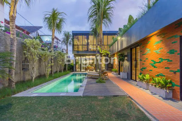 image VILLA MODERN DI UNGASAN BALI SA (1)